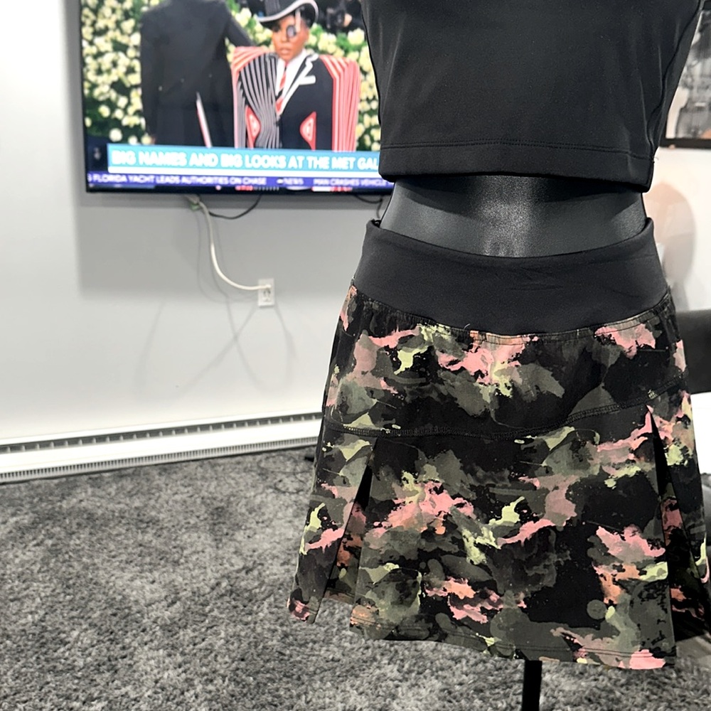 Lija Tennis Skirt - Picture 3 of 7
